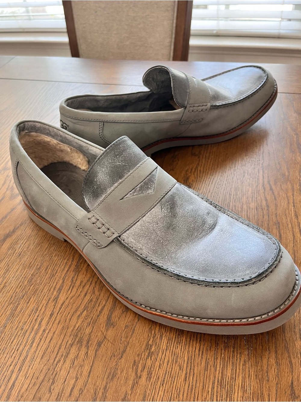 UGG Barren 1002234 Mens 14 Light Grey & Metallic Leather Slip-On Loafers Wool